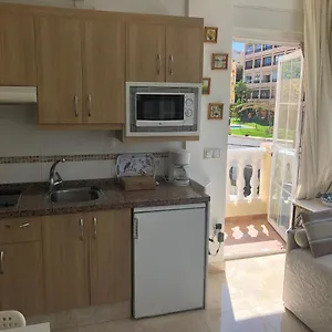 Carihuela Sun Apartment Torremolinos